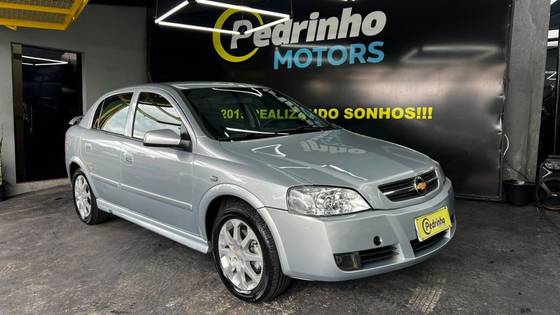 CHEVROLET ASTRA 2.0 MPFI ADVANTAGE 8V FLEX 4P MANUAL